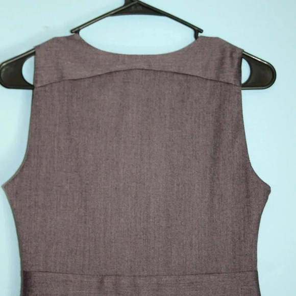 Gap Fitted Sleeveless Dress with Pockets Side Zipper Size 2 - Picture 10 of 14